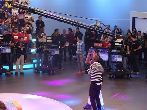 MC CLEY NO HORA DO FARO