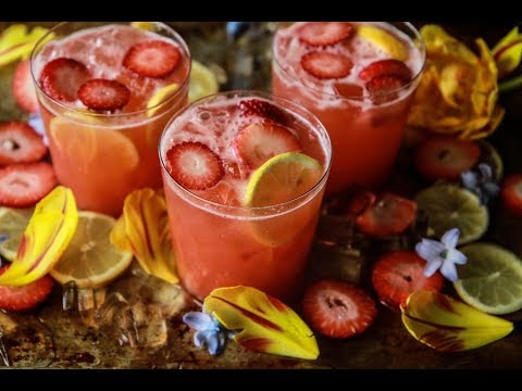Strawberry Vodka Lemonade Cocktail