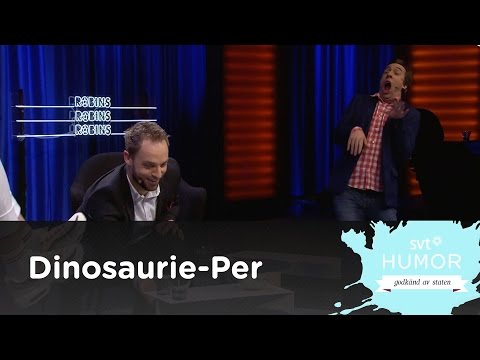 Per Andersson imititerar en dinosauire