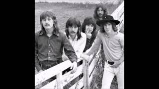 Cold Lonely Nights : David and The Giants