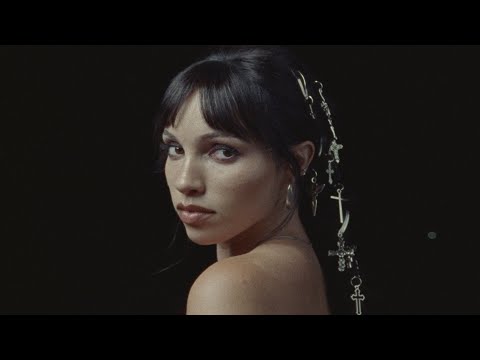 Stereo Jane - Love Sucks [Official Music Video]