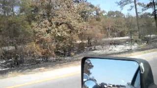 preview picture of video 'Bastrop Complex, Texas Wildfire - Hwy 71 is open from Bastrop to Smithville'