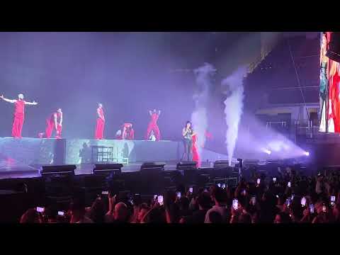 lola índigo ft la zowi - yo tengo un novio concierto fin de gira el dragón Granada