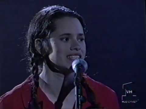 Natalie Merchant, Live at VH1 Honors with Peter Gabriel and Michael Stipe - April 28, 1996