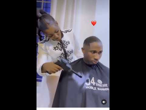 Jux na girlfriend yake wanapenda sijapata kuona #couple #shorts #jux #girl