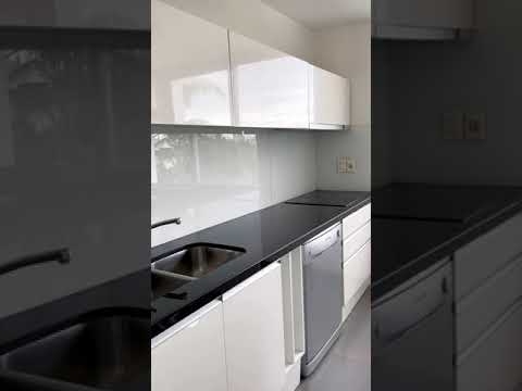 Video de YouTube - Apartamento en Venta de 3 dormitorios con Piscina y Parrillero en Carrasco Sur, Montevideo