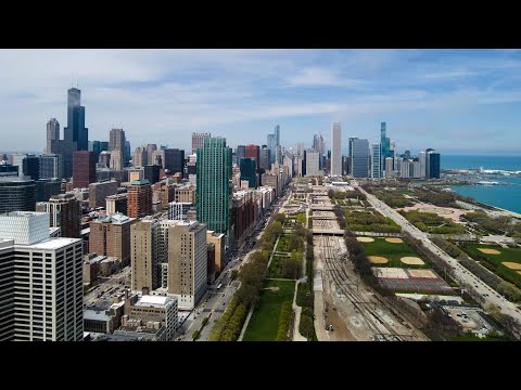 A South Loop 3-bedroom, 3 1/2-bath Plan 3SG at the iconic new NEMA A South Loop 3-bedroom, 3 1/2-bath Plan 3SG at the iconic new NEMA