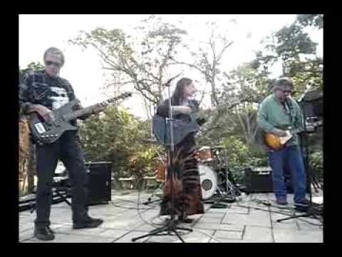 Sara-Jackson-Swimming-with-the-Stars2