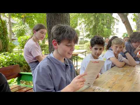 image : Lecture de poésie par Solenne Brugère ( pour tous les directeurs d'Ehpad)