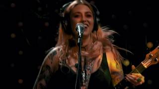 Death Valley Girls - Abre Camino video
