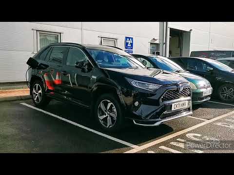 Toyota RAV4 Design PHEV (Plug-In Hybrid Electric Vehicle)