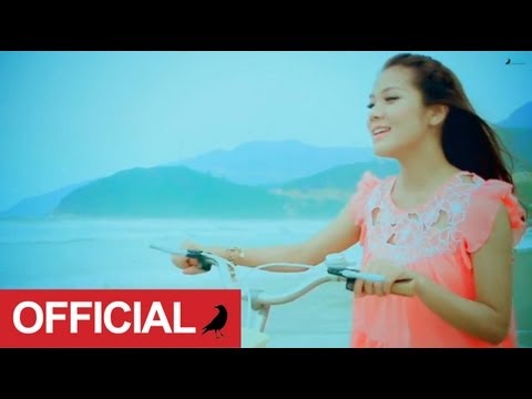 Nắng vàng biển xanh và anh - Mina