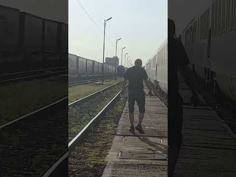 trenul Satu Mare București nord în gara episcopia oradea