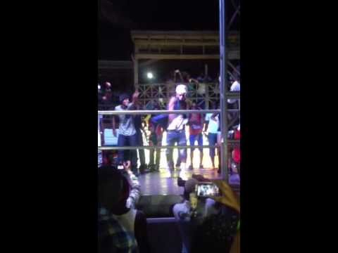 BLING DAWG Ft KREECH DANCES AT CHUG'IT AUG