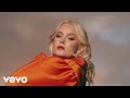 Videoklip Zara Larsson - Invisible (from the Netflix Film Klaus)  s textom piesne