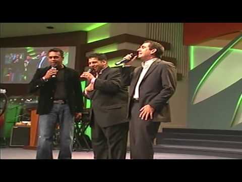 Rene Gonzalez, Ricardo Rodriguez y Danny Santiago "Tu Reinas" Trio
