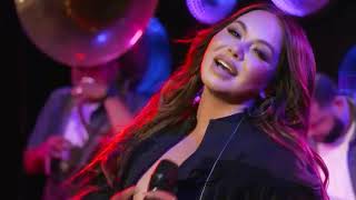 Chiquis Rivera - Esa No Soy Yo (En Vivo)