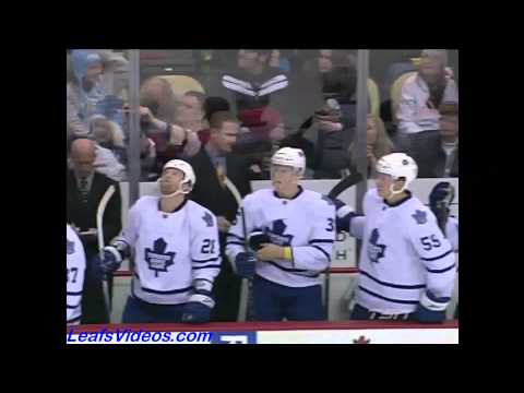 Maple Leafs @ Penguins - Tyler Bozak Scores - 101208