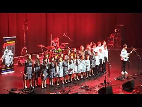 CORUL CARMINA  -  colind   ( Cenaclul Flacara vs Folk bun de azi)  [ live VIDEO ]