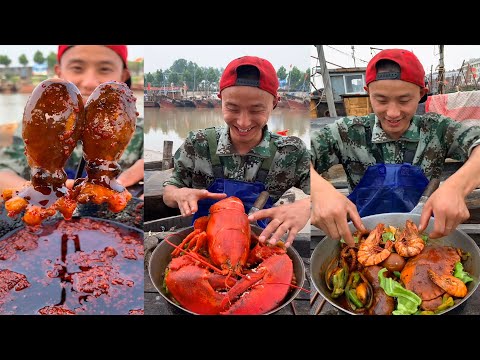Chinese Fisherman Cooking and Eating seafood Mukbang Fresh