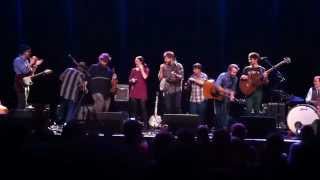 HONEYHONEY &amp; Trampled By Turtles perform &quot;Angel of Death&quot;
