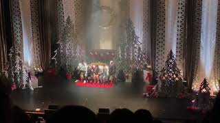 Pentatonix-Chicago Theatre-12/3/17-Sleigh Ride