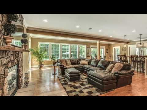 6 Little Meadow Way, North Reading, MA   Janice Sullivan   Tel 978 857 5473