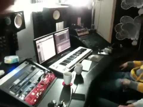 CBTV:UK - DJ DOUGAL - GAMMER - STUDIO SESSION