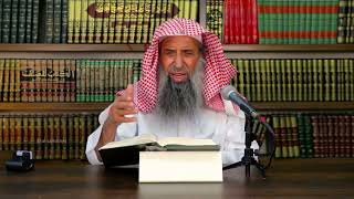 صورة أكلت ظانا أن الفجر لم يطلع ثم سمعت الإقامة، فما حكم الصيام؟