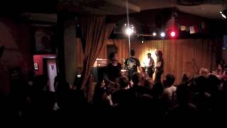 Beartooth - Loser (LIVE) Dekalb, IL 5.14.16
