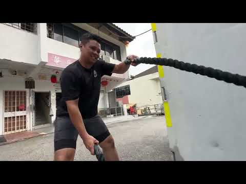 A community workout at SwoleFit Garage