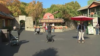 Guests react to Silver Dollar City train derailment