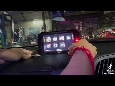 AiM MXP Compact Dash 6” TFT Display