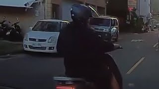 唉。越來越多電動代步猴了...
