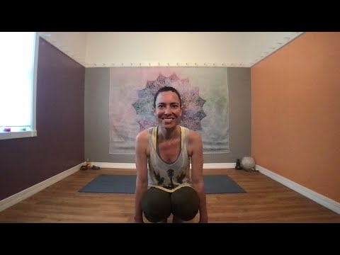 Vinyasa Flow Yoga | Well Rounded Guru