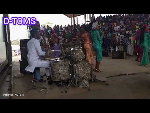 Short Hot Groovy Praise Session With HOL OAU