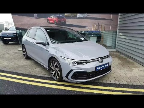 Volkswagen Golf 1.5 TSI 130HP R-Line - Image 2