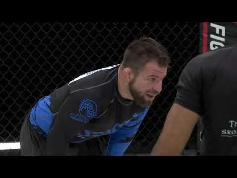 Matt Ferraiolo vs  Oscar De Los Santos