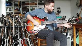 Video thumbnail for Musima 1657 hollowbody thinline guitar by The Old Europe