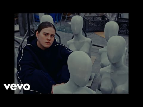 venbee - new body parts (visualiser)