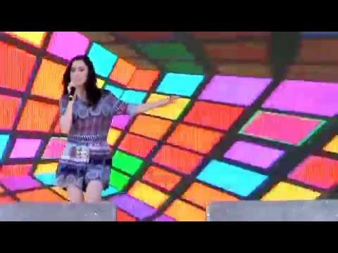 4ºTO-SA Matsuri 2015-Mariana Suzuke- Olhos coloridos