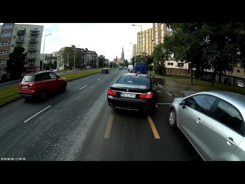 MLV-889 Hát... köszi - Well... thanks