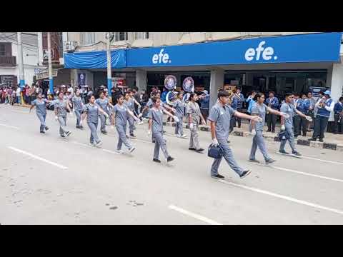 En el mismo evento desfile estudiantil provincia de Tarma departamento Junín Huancayo Perú...