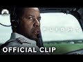 Denzel Washington Saves Lives in a Plane Crash
