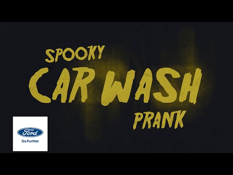 Ford hace broma de Hallowen