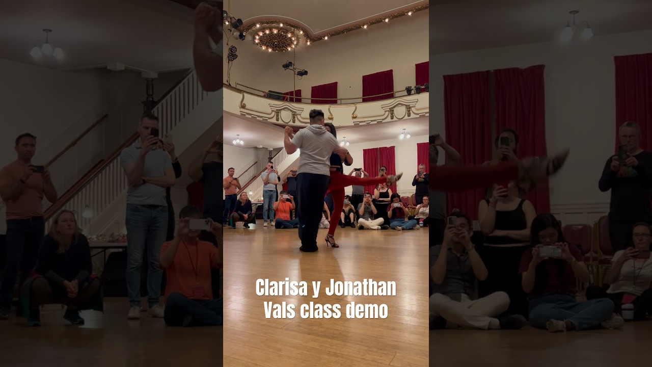Clarisa Aragón y Jonathan Saavedra Mascarita | Vals class demo #アルゼンチンタンゴ #argentinetango #shorts