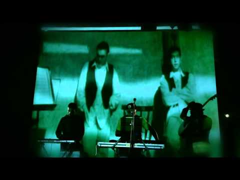 Deep Zone feat. Авеню - Бягство (Biagstvo)