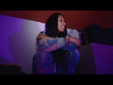 Tia Jones - "All Hook" Official Music Video
