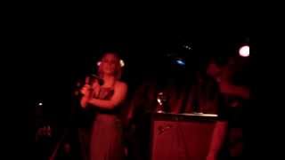 Annie performs &quot;Chewing Gum&quot; at Soulpusher in the Delancy