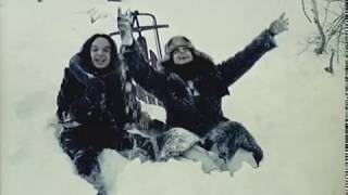 Los Delinqüentes - La primavera trompetera (Videoclip Oficial)